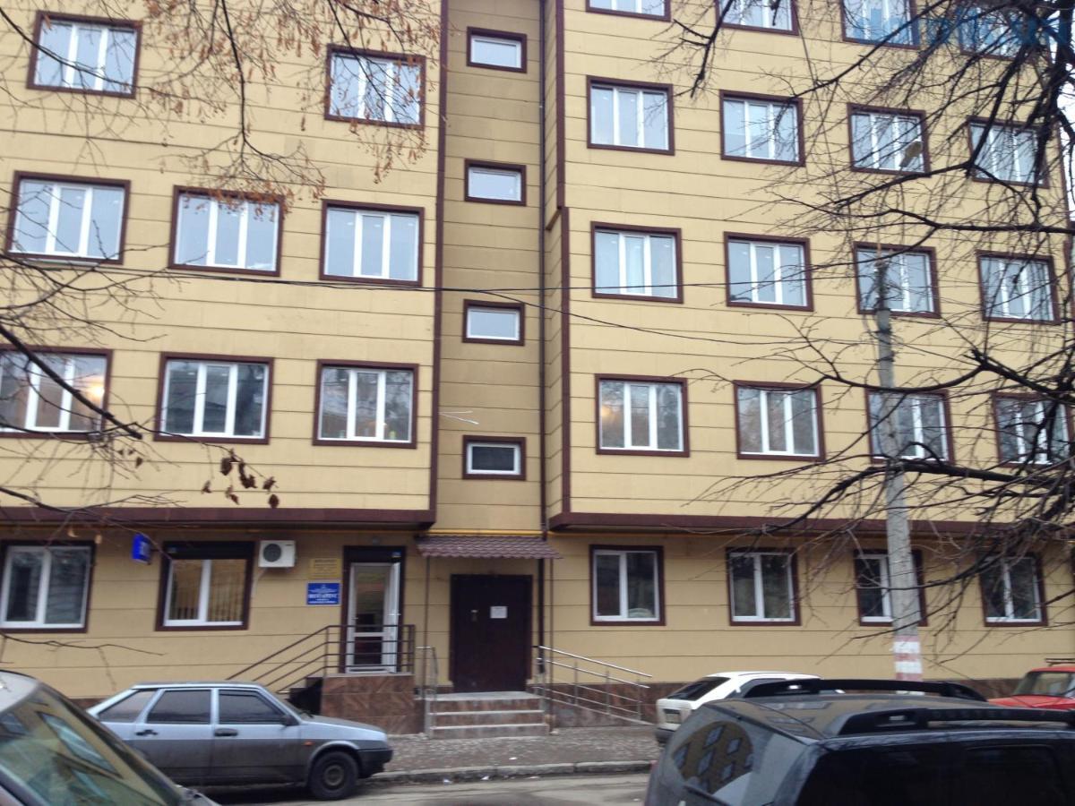 Well Located Studio - Yaroslavska Str. 21 Apartamento Carcóvia Exterior foto