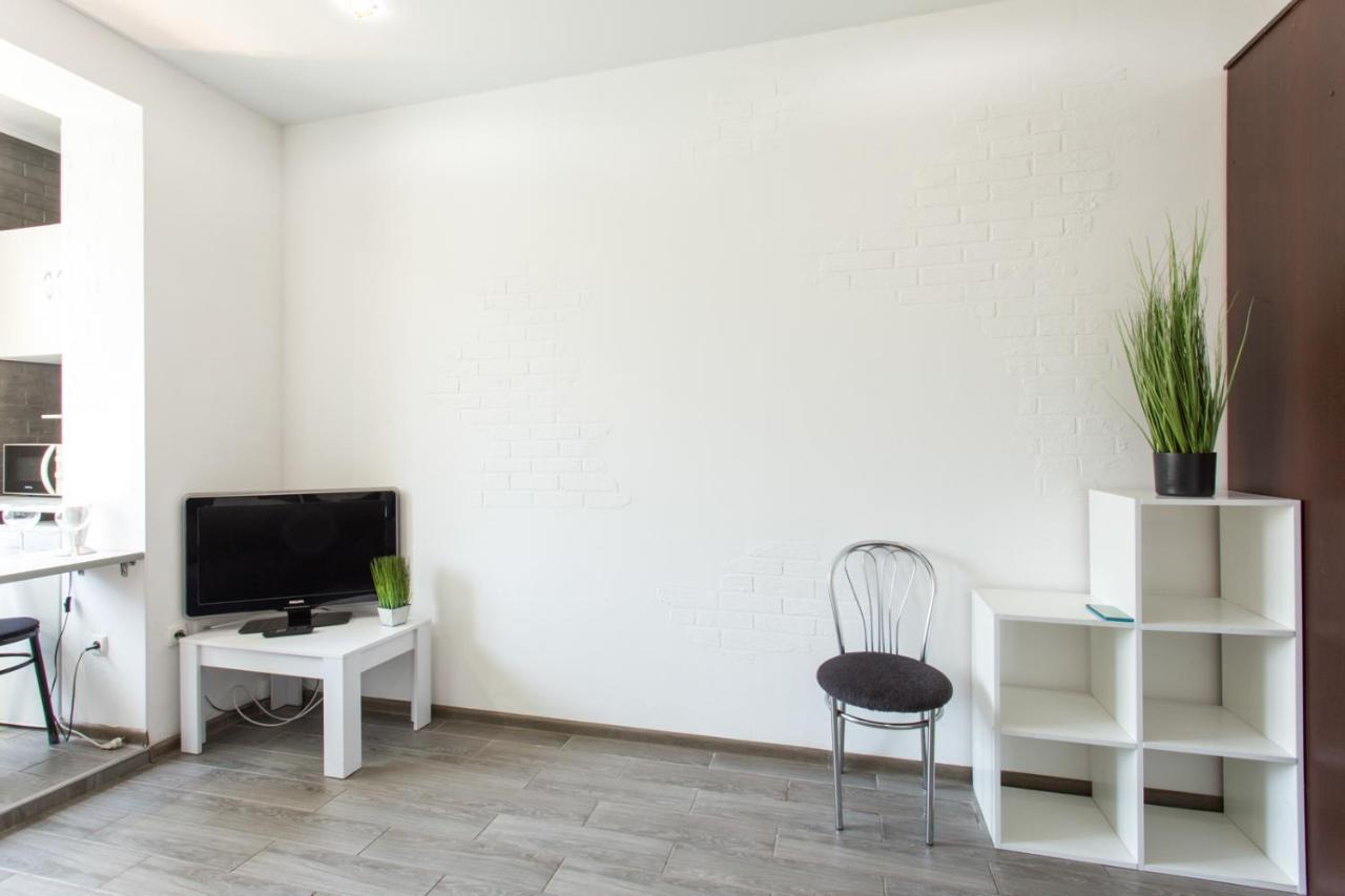Well Located Studio - Yaroslavska Str. 21 Apartamento Carcóvia Exterior foto