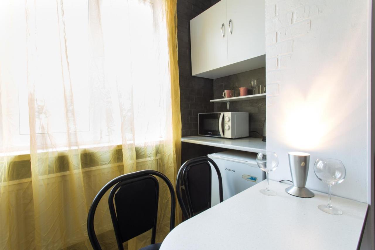 Well Located Studio - Yaroslavska Str. 21 Apartamento Carcóvia Exterior foto
